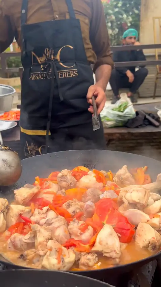 Live Chicken Koila Karahi